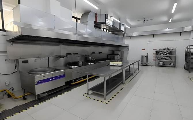 高校食堂廚具管理的創(chuàng)新與優(yōu)化